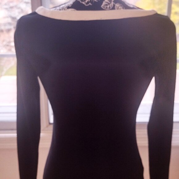 Ann Taylor Colorblock Square Neck Black White Top - Picture 4 of 5